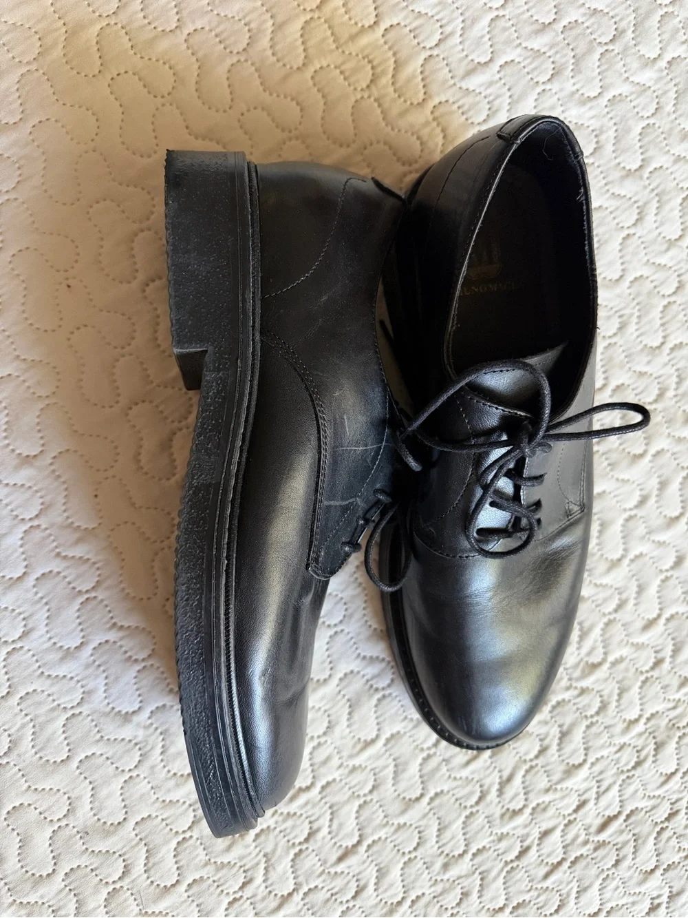Bruno Magli Men’s Classic Black Leather Derby Shoes Lace-Up Design Size 9